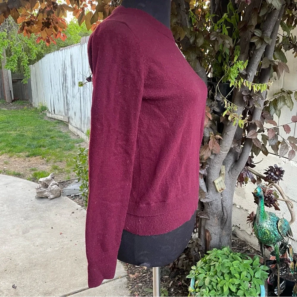 KATE SPADE SWEATER w/GLASS RHINESTONE EMBELLISHMENT size Medium‎